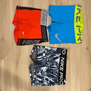 Nike pro spandex!! (All size small)